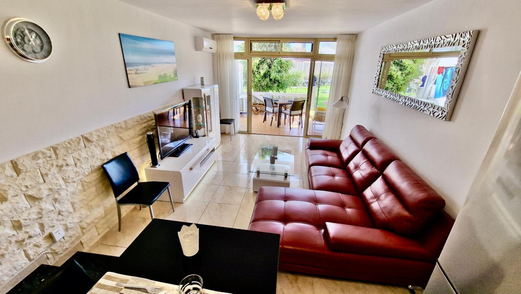 Tamaran 102 - Los Campos - Lux Garden Apt Near Dunes, Quiet-Central-Renovated San Bartolome de Tirajana  Exterior photo